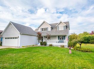 1707 N Crest View Dr, La Porte, IN