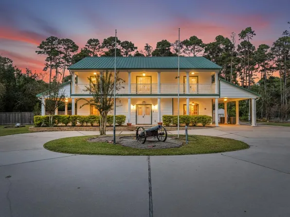 7316 Pine Dr, Alvin, TX 77511