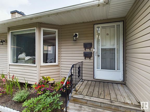 4th image of 12 Broadview Cres