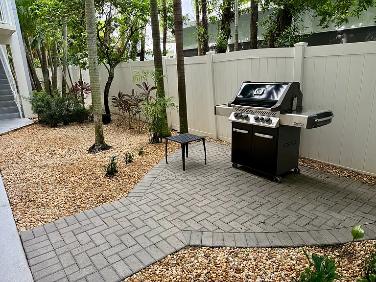 1439 S Ocean Blvd — Photo 69