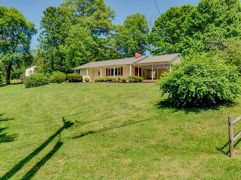 5730 Davida Rd — Photo 25