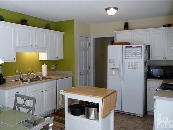 5th image of 9435 Cottonwood Lane SE