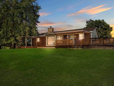 2100 25th Rd, Sterling, KS, 67579