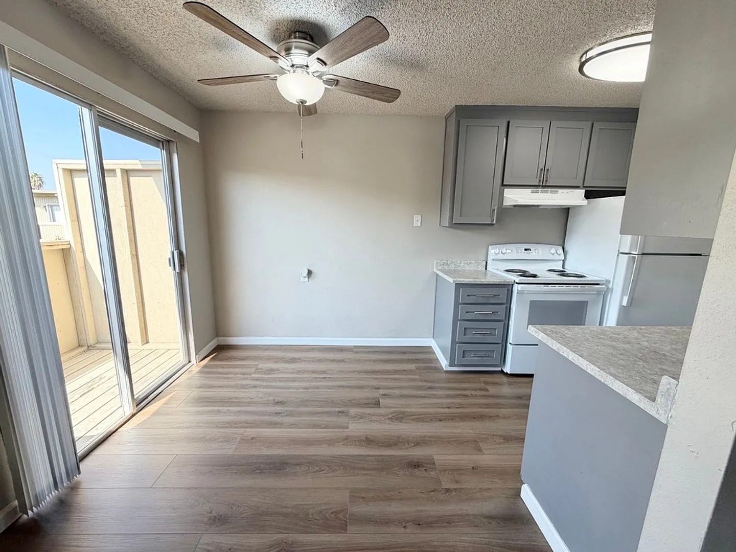 Garden Villa Apartments — Photo 2