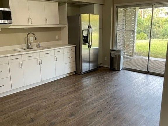 2nd image of 8321 La Sierra Ave #B