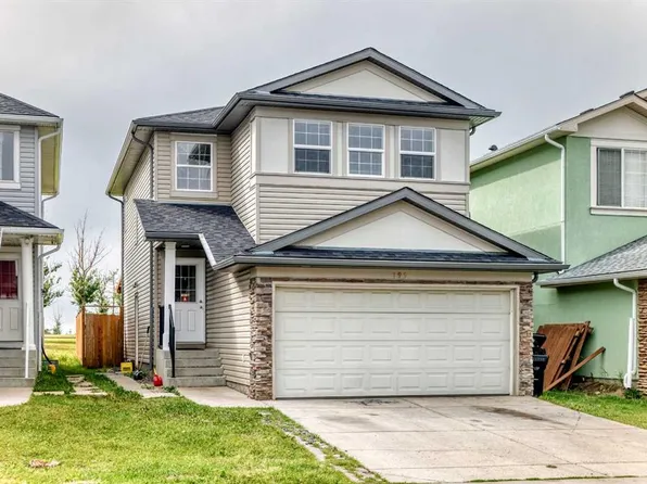 195 Taralake Way N, Calgary, AB T3J 0E5
