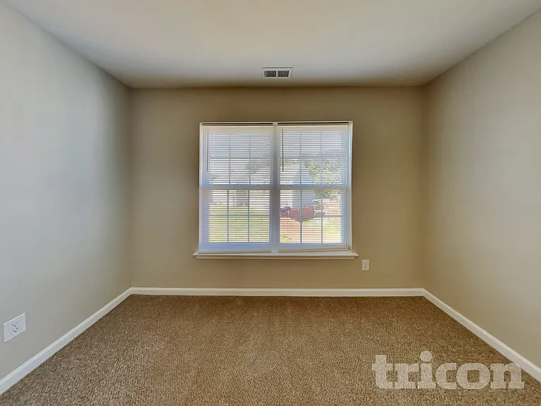 3120 Rendezvous Dr — Photo 11