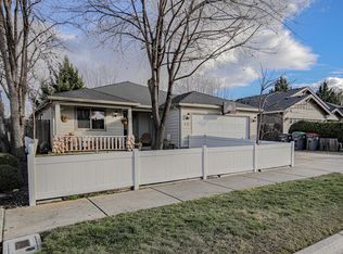 2151 Milford Dr, Medford, OR 97501