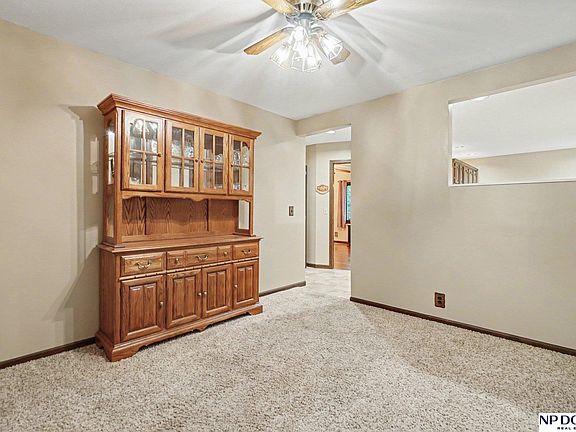 5th image of 6804 S 48th St