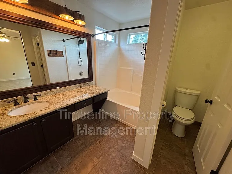 3548 Bucking Bronco Ct — Photo 7