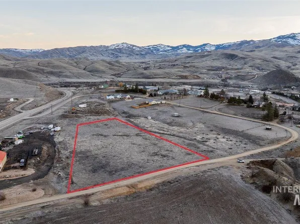 Hanson Dr, Horseshoe Bend, ID 83629