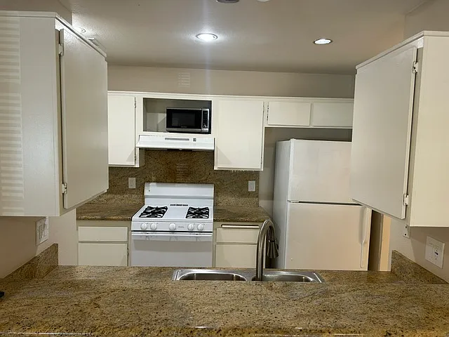 2312 Archwood Ln #77 — Photo 3