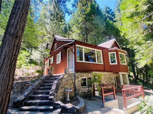 539 Rosequartz Dr, Lake Arrowhead, CA 92352