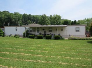 1210 Taft St SW, Sherrodsville, OH