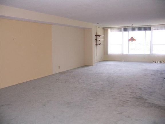 3rd image of 1847 Shore Dr S APT 819