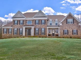 27 Keith Ln, Newtown, PA 18940