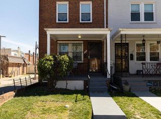 561 25th Pl NE, Washington, DC 20002