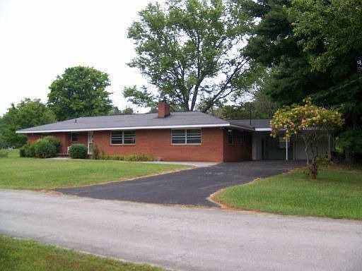 1st image of 2209 Headrick Dr