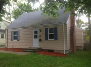 148 Sprague St, Dedham, MA 02026
