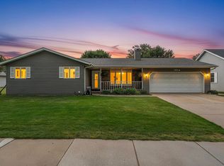 1814 Briquelet St, Green Bay, WI 54304