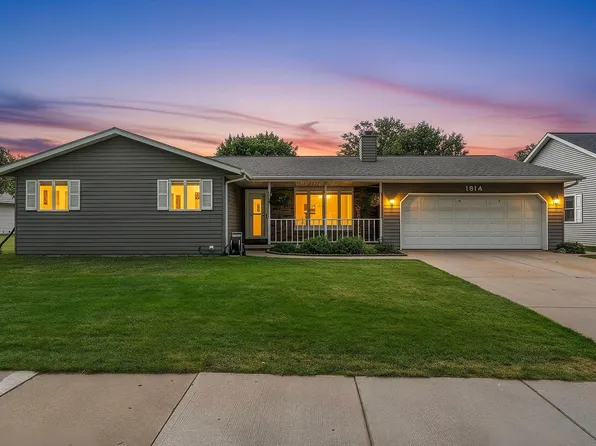 1814 Briquelet St, Green Bay, WI 54304