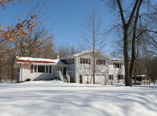 12150 Cardinal Ln, Rogers, MN 55374