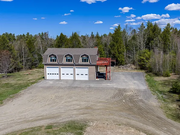 22 Hartshorn Road, Morrill, ME 04952