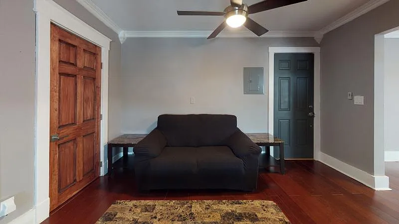 1 bed, $1,600 — Photo 2