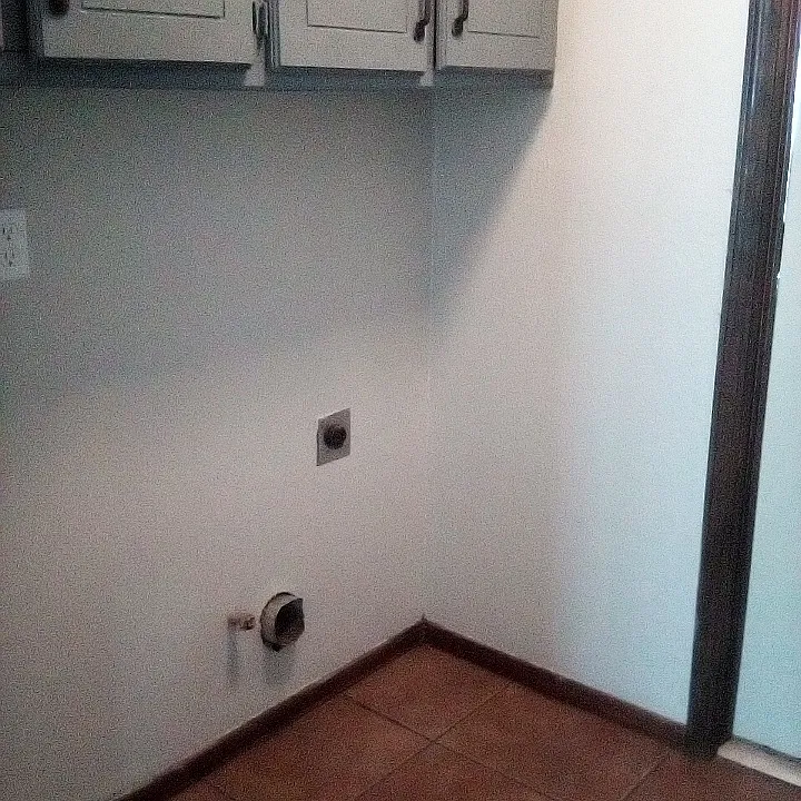 3 bed, 2.5 bath, 1560 sqft, $1,495 — Photo 3