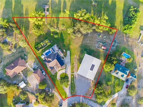 549 House Ave, Sandia, TX 78383