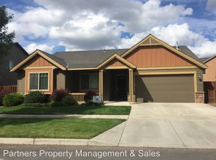 2733 NW Greenwood Ave, Redmond, OR 97756