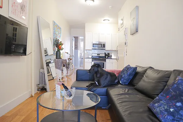 Rented by Lofts and Flats LLC | media 3