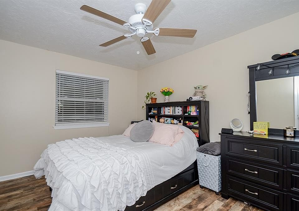 1st image of 15703 Rolling Timbers Dr