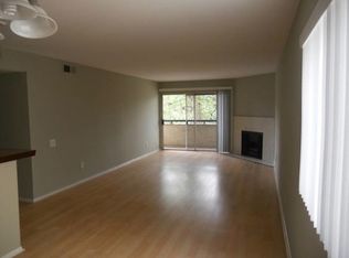 4432 Coldwater Canyon Ave APT 205, Studio City, CA 91604