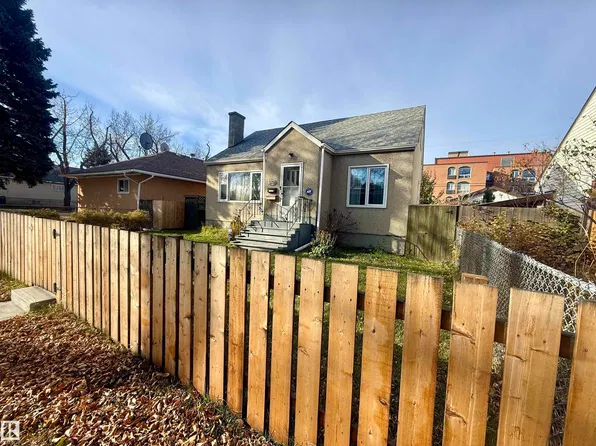 11710 94th St NW, Edmonton, AB T5G 1J2