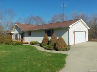 12184 Lovejoy Rd, Byron, MI 48418
