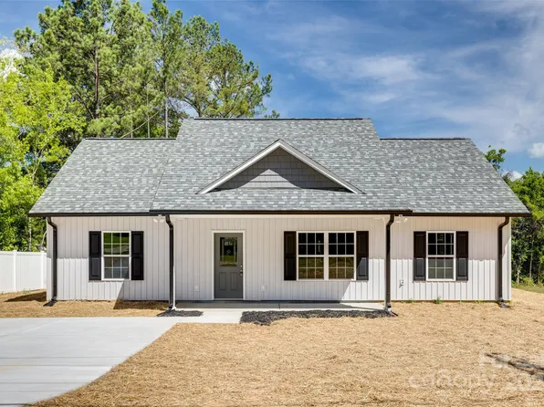 1379 Camp Dr, Lancaster, SC 29720