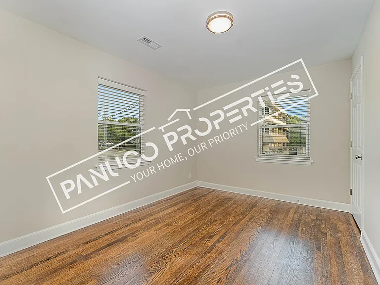 108 Adams St — Photo 12