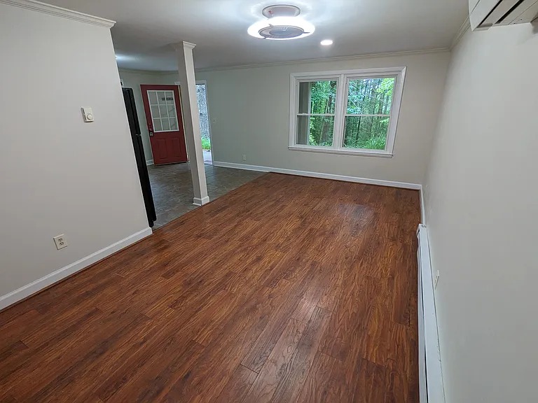 122 Laurel Manor Ln #B — Photo 7