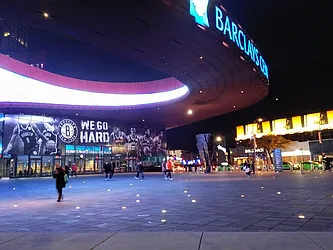 Rented by R New York