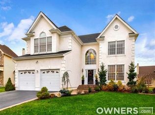 95 Caleb Ln, Princeton, NJ 08540