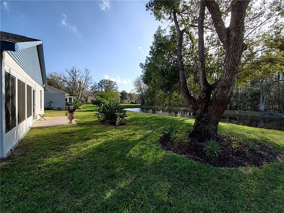 4th image of 11725 Aspenwood Dr