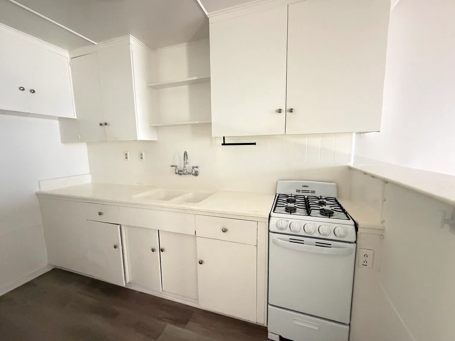 1 bed, 625 sqft, $2,395 — Photo 3