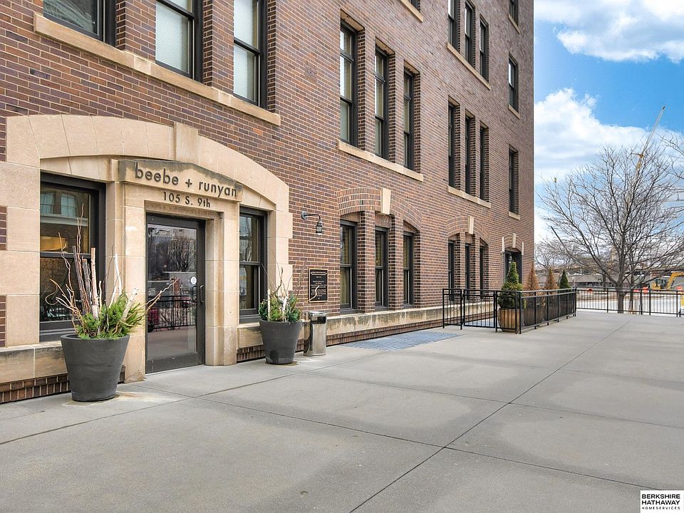 1st image of 105 S 9th St #Penthouse 806