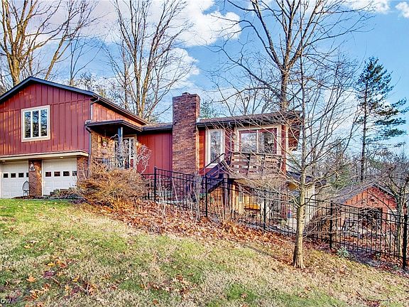4th image of 955 Ivy Dr