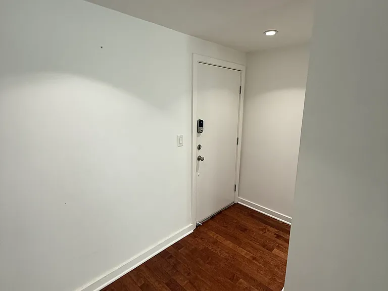 811 S Bedford St #204 — Photo 27