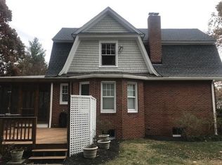 7300 Dartmouth Ave, College Park, MD 20740