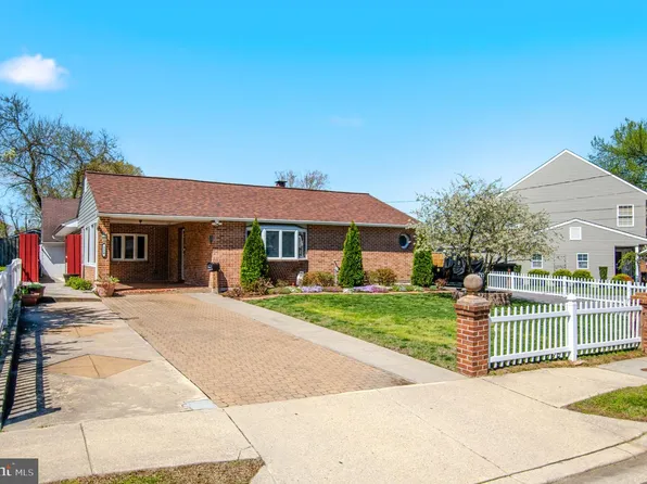 224 Carroll Rd, Glen Burnie, MD 21060