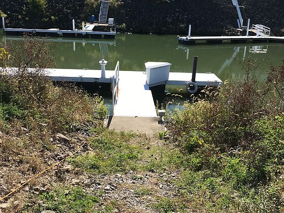 3rd image of 3955 Quarrystone Ct