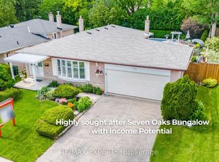 69 Oakmeadow Blvd, Toronto, ON M1E 4G6